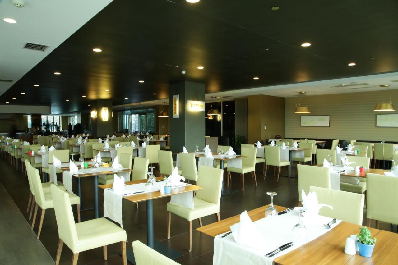 Cevahir Hotel Istanbul Asia Экстерьер фото The restaurant