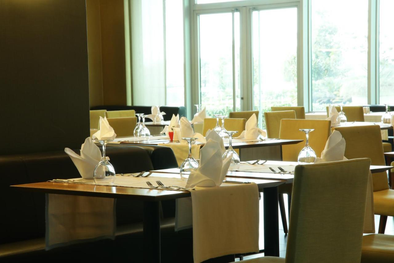 Cevahir Hotel Istanbul Asia Экстерьер фото The restaurant